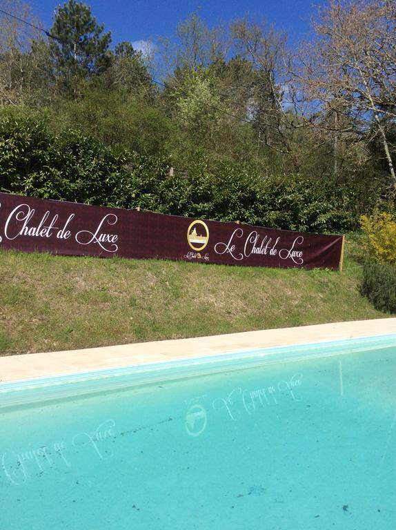 Le Chalet De Luxe Saint-Séverin Exterior photo